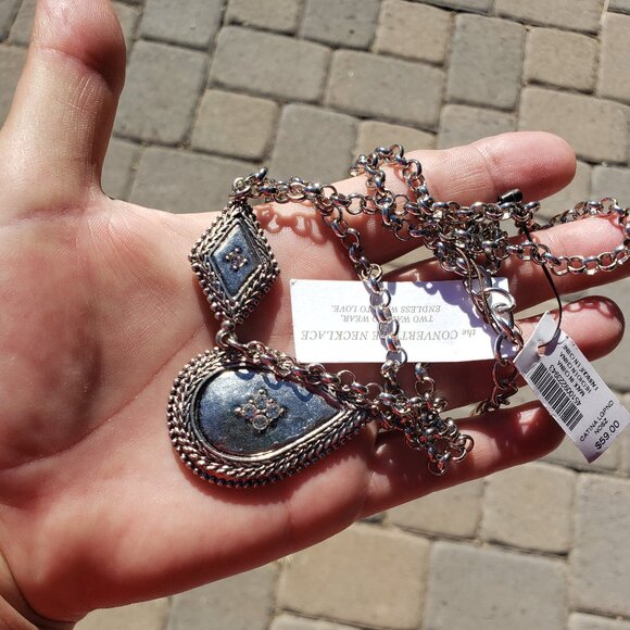 Chico's Two-Tone Convertible/Reversible Long Pendant Necklace NWTs - Picture 2 of 6